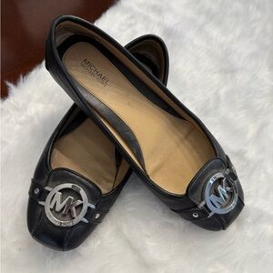 Michael Kors flats